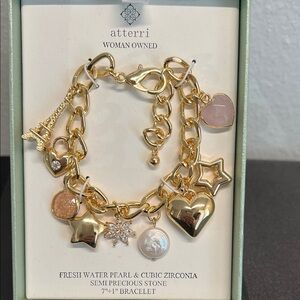 Atterri | Charm Bracelet w/ Fresh Water Pearls ✨